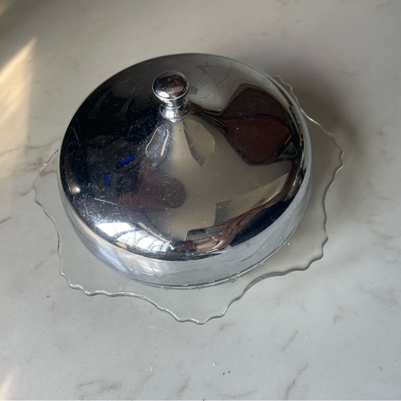 Embossed Glass Candy Dish w/ Metal Lid - Picture 5 of 7